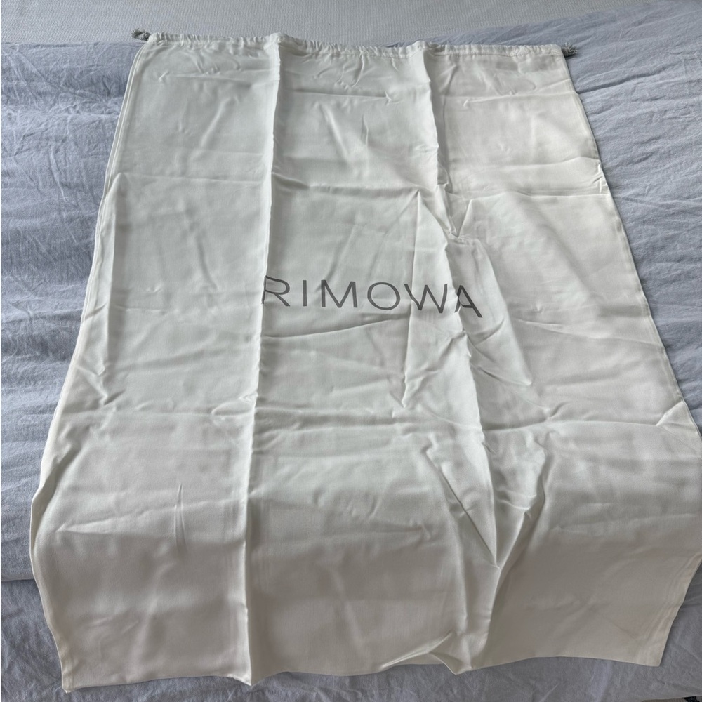 Never Used RIMOWA White Dustbags
